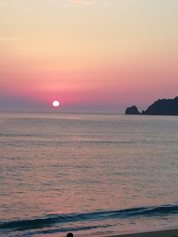 O Encontro Finisterre Ngoại thất bức ảnh